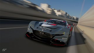 VEELBELOVENDE START VOOR MAZDA BIJ OPENINGSRONDE VAN GRAN TURISMO WORLD SERIES IN LONDEN