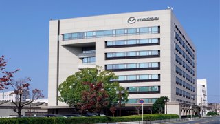 PANASONIC ENERGY EN MAZDA SLUITEN OVEREENKOMST VOOR LEVERING VAN  CILINDRISCHE LITHIUM-ION ACCU'S VOOR AUTO'S