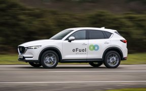 MAZDA EERSTE OEM DIE TOETREEDT TOT EFUEL ALLIANCE