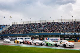 KIRÁLY EN LÉMERET WINNEN SPEKTAKELRACES IN MAZDA MX-5 CUP OP GAMMA RACING DAY