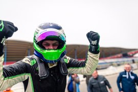 MARCEL DEKKER EERSTE NEDERLANDS KAMPIOEN NIEUWE MAZDA MX-5 CUP
